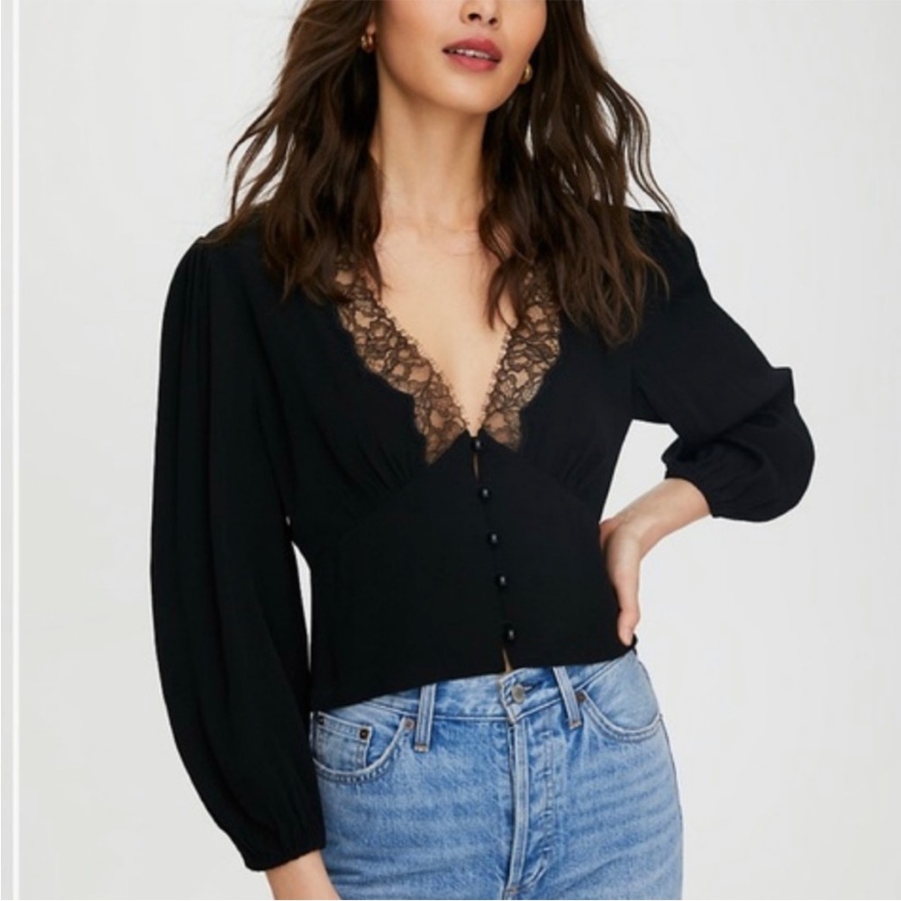 Aritzia Romance Me Blouse